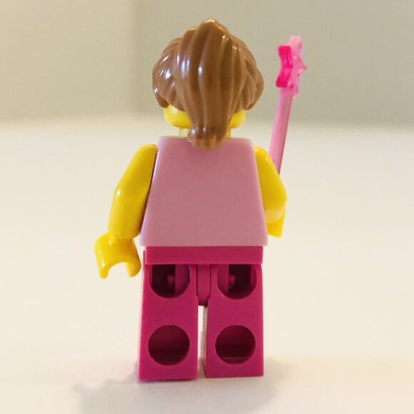 Lego Minifigures Lot Girl Pink Wand Friends Bunny Rabbit Dog Food Pet Dish - Picture 5 of 10